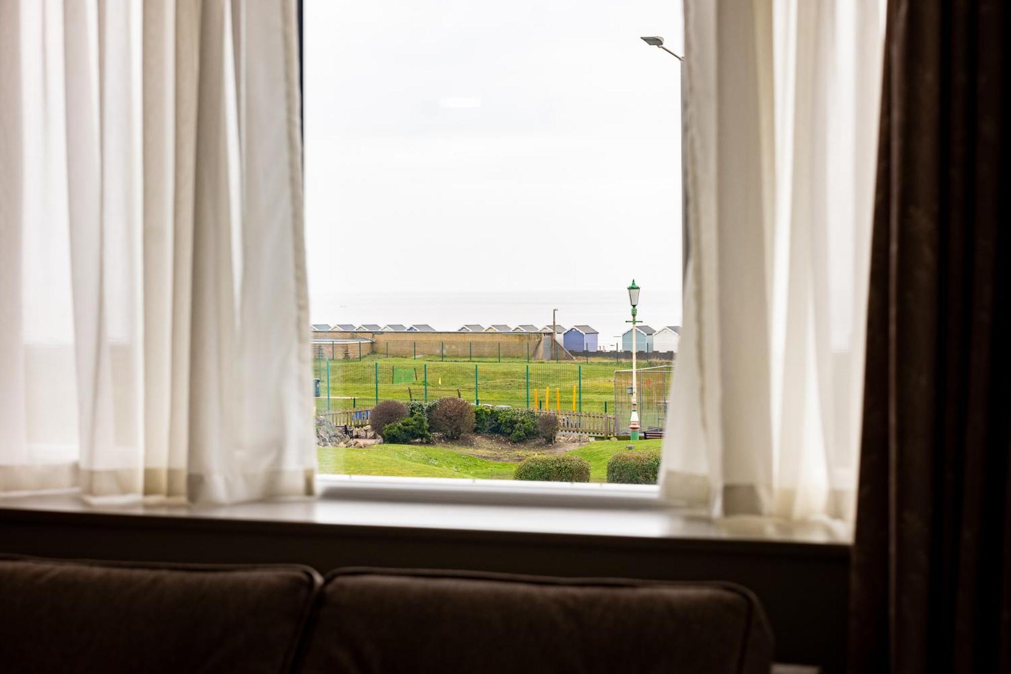 Offshore - The Inn Collection Group Lytham St Annes Ngoại thất bức ảnh