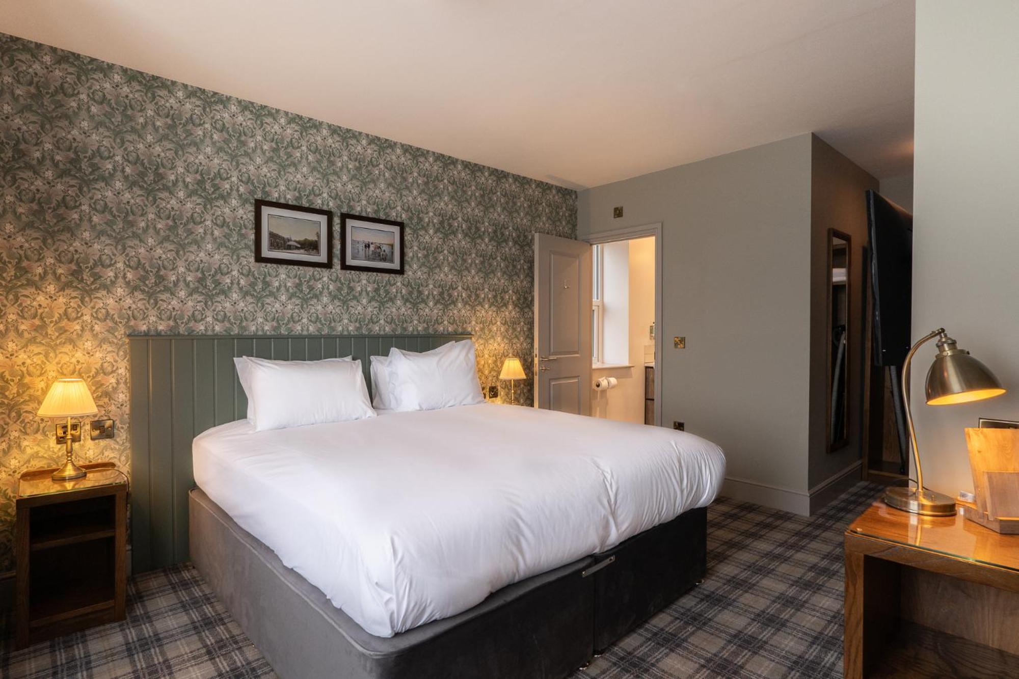 Offshore - The Inn Collection Group Lytham St Annes Ngoại thất bức ảnh